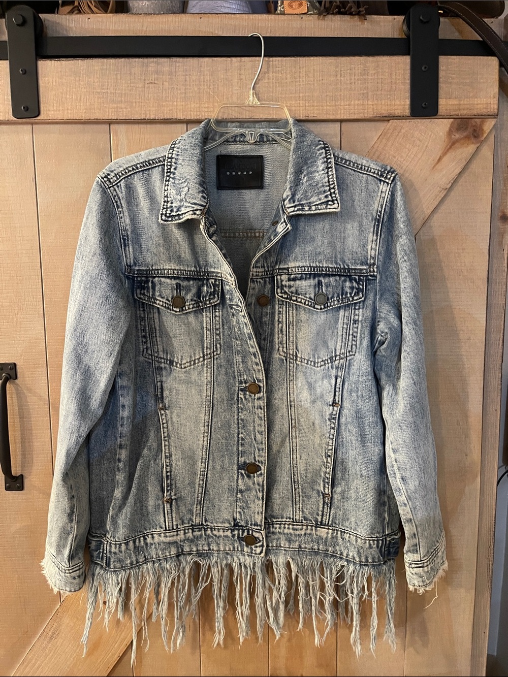Blank nyc Frayed fringe Hem Light Wash Denim Jacket small